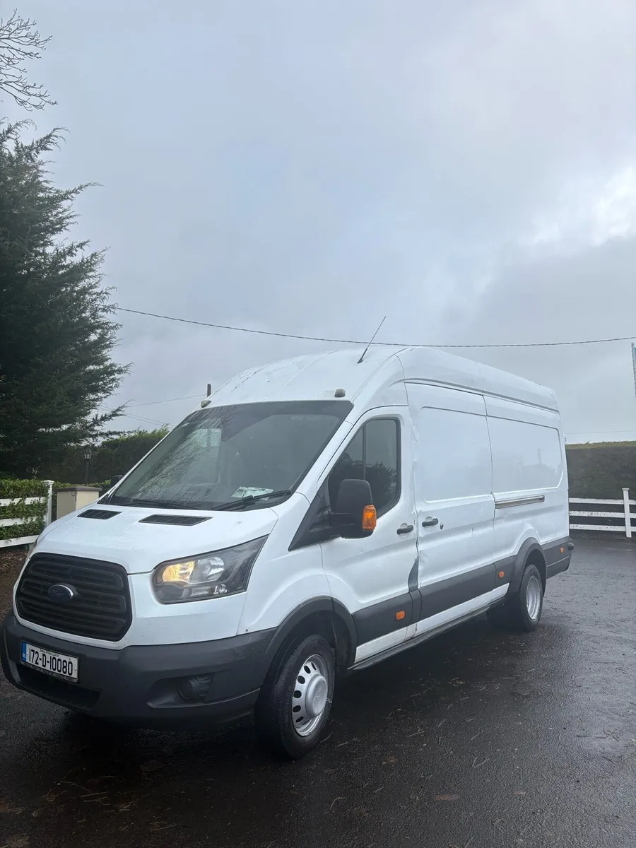 2017 ford transit jumbo twin wheel 1 owner - Image 2