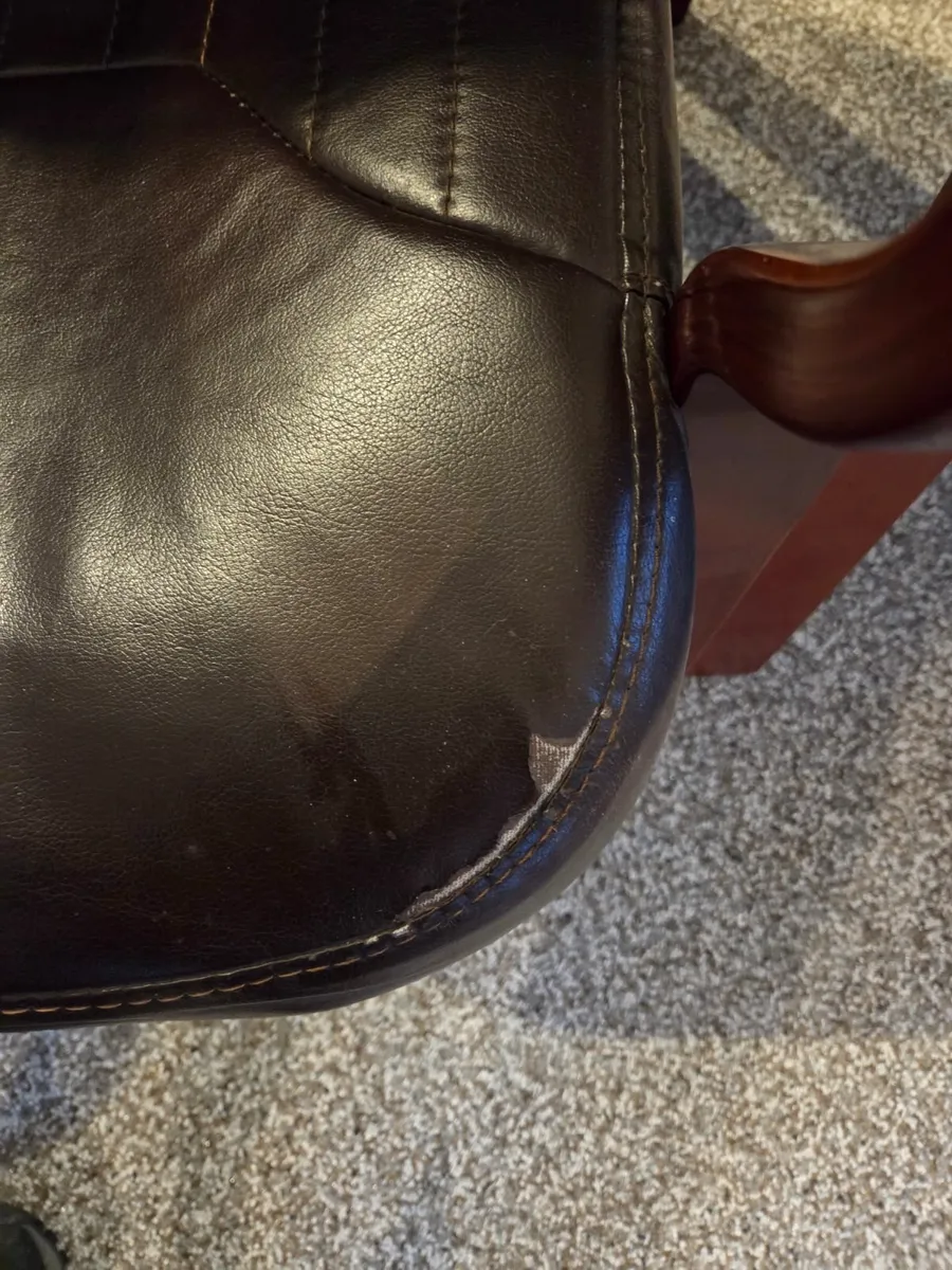 Two armchairs - Image 4