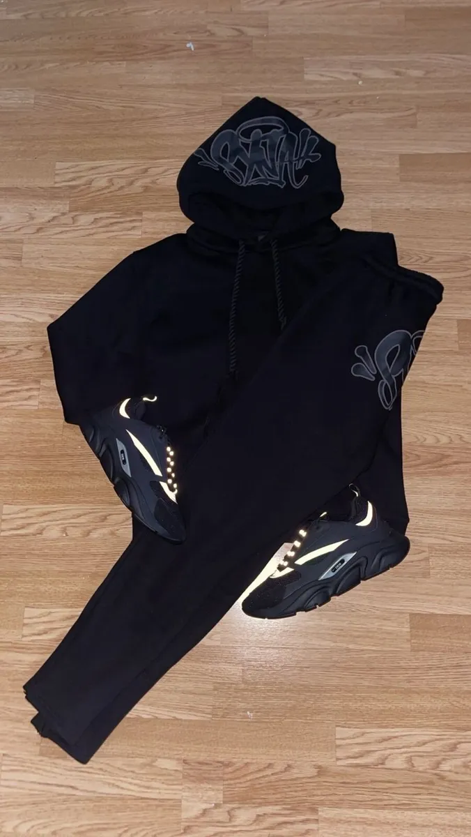 Tracksuits - Image 2