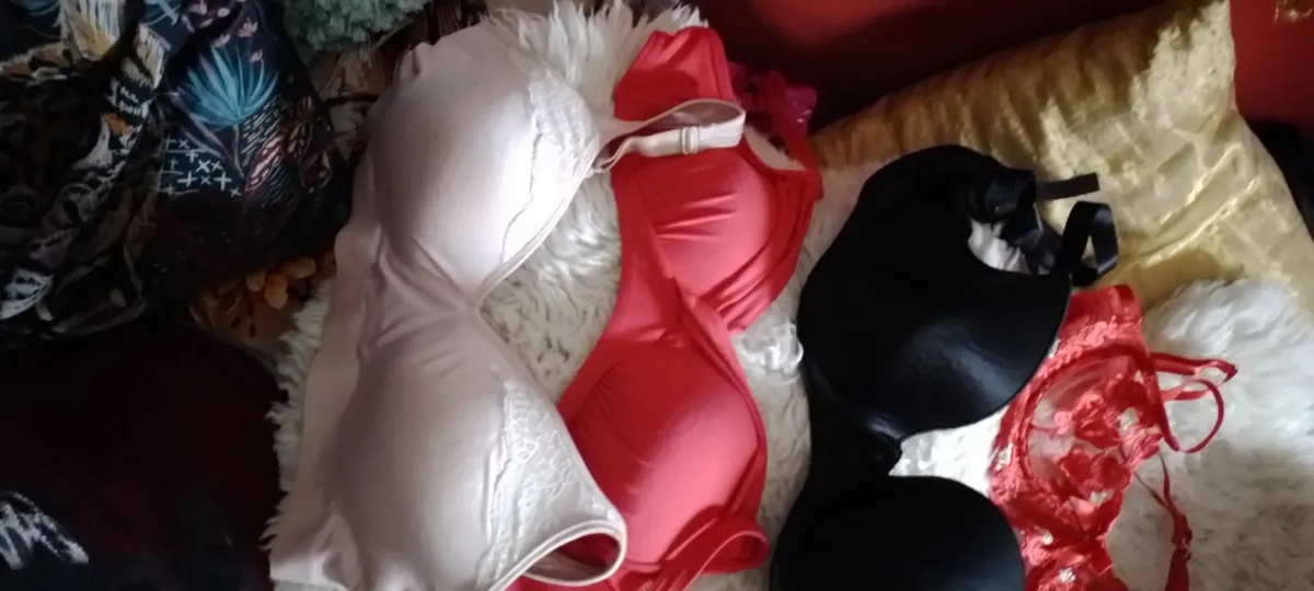 Crossdresser? Lingerie... leatherlook - Image 4