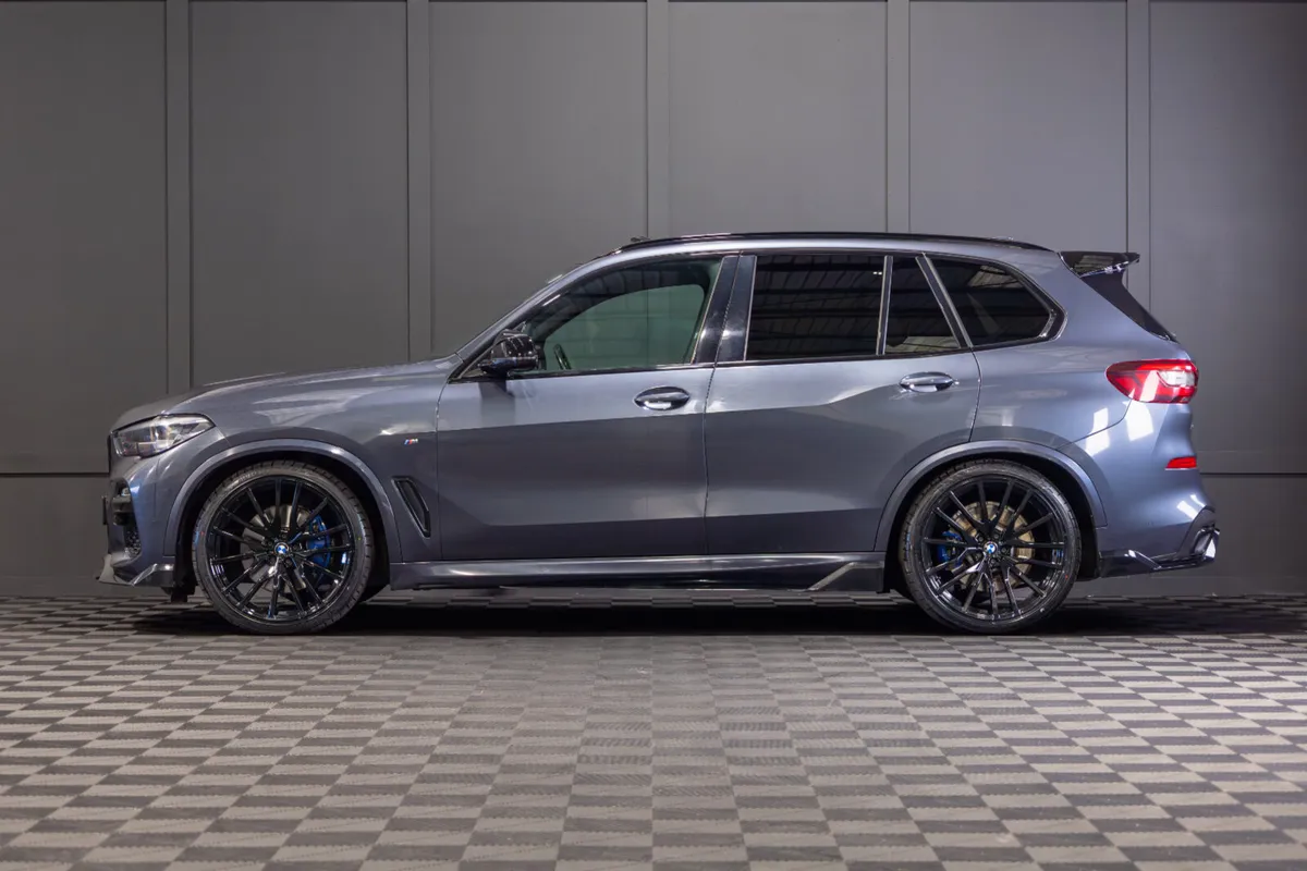 2021 BMW X5 X-Drive 30d M-Sport 7 Seater - Image 3