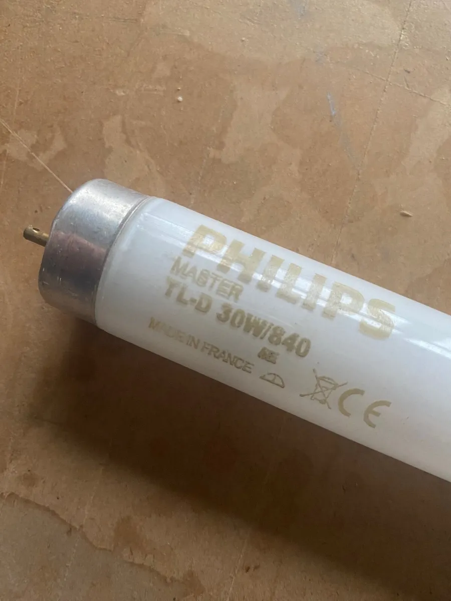 Spray shop parts - Image 1