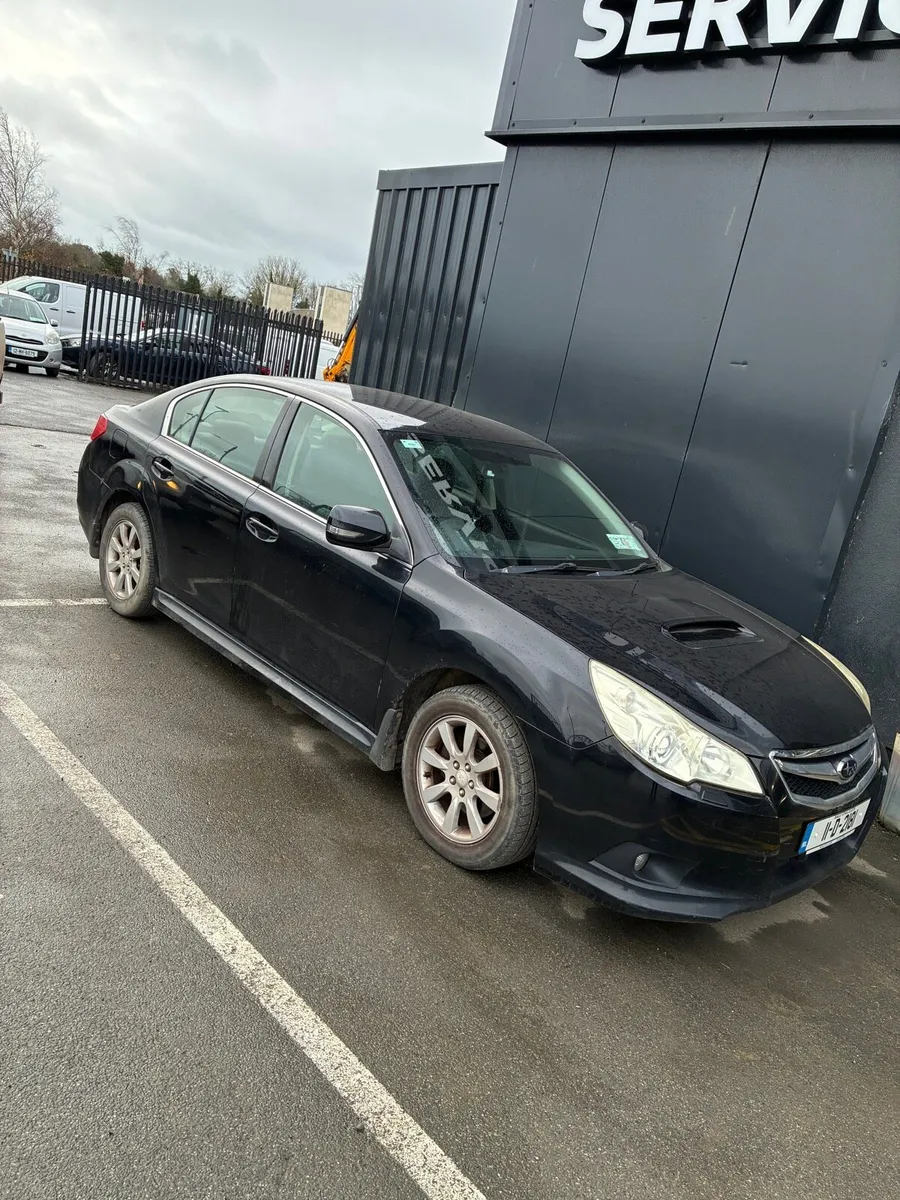 Subaru Legacy. - Image 2