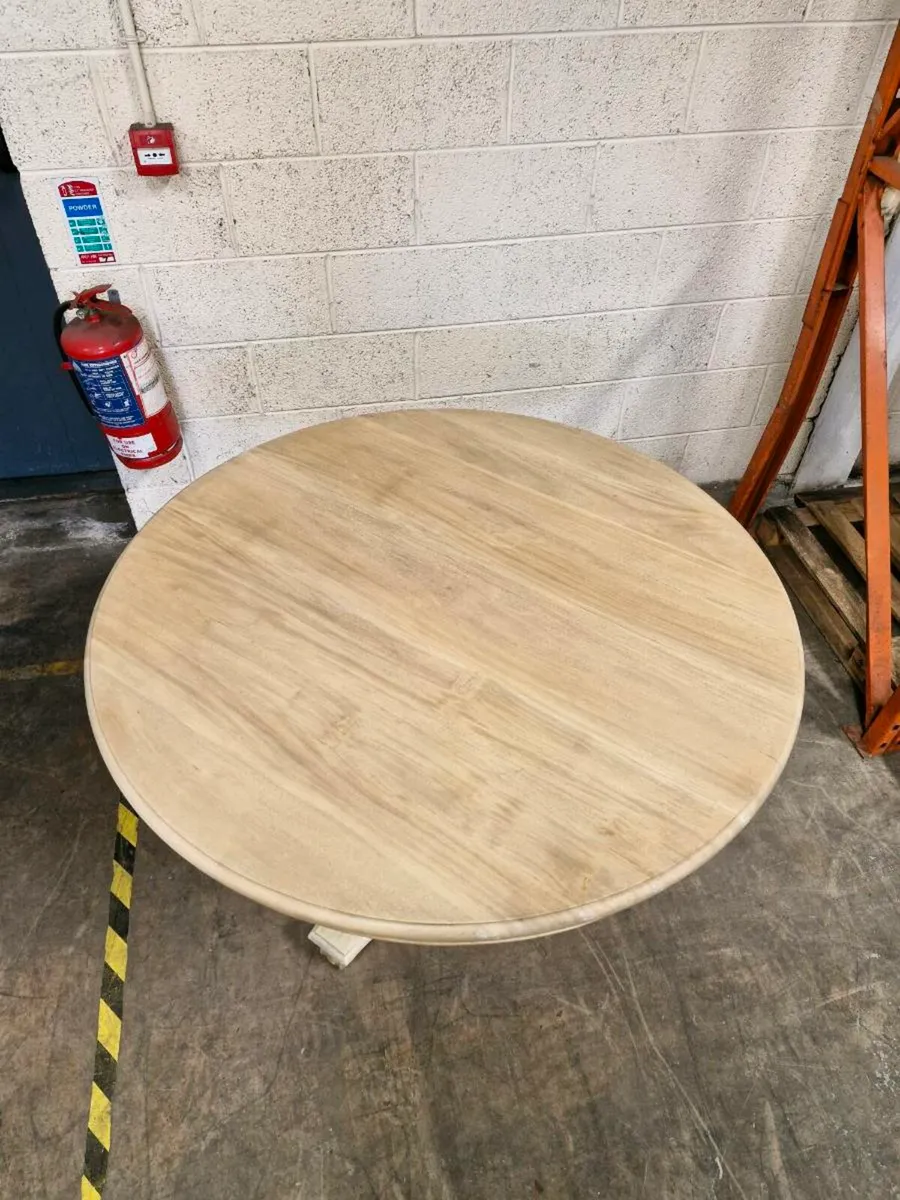 Dining table - Image 3