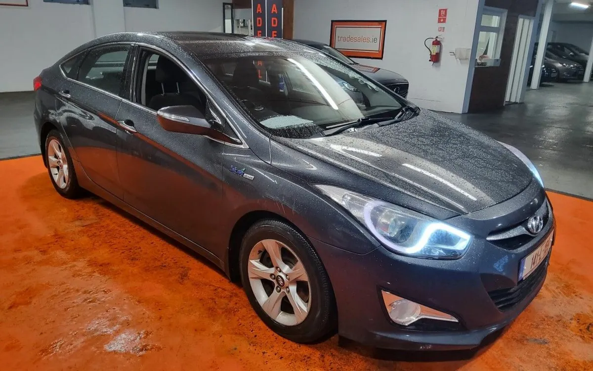 Hyundai i40 Executive 1.7 Diesel - Image 1