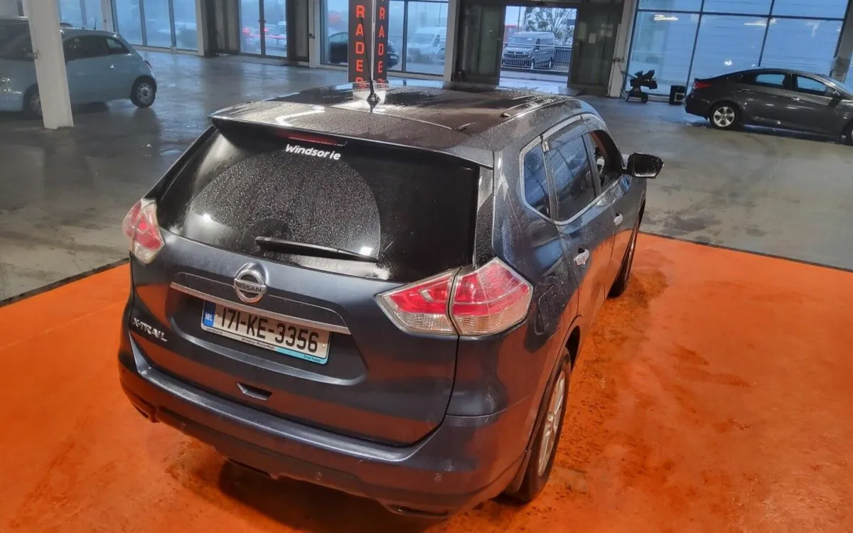 Nissan X-Trail 1.6d SV 7 Seats - Image 3