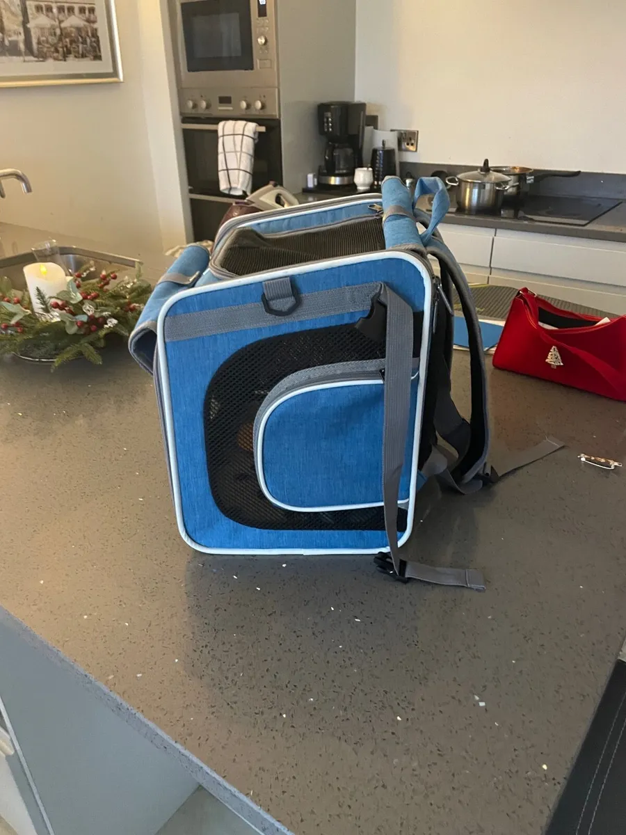 Dog carrier - Image 3