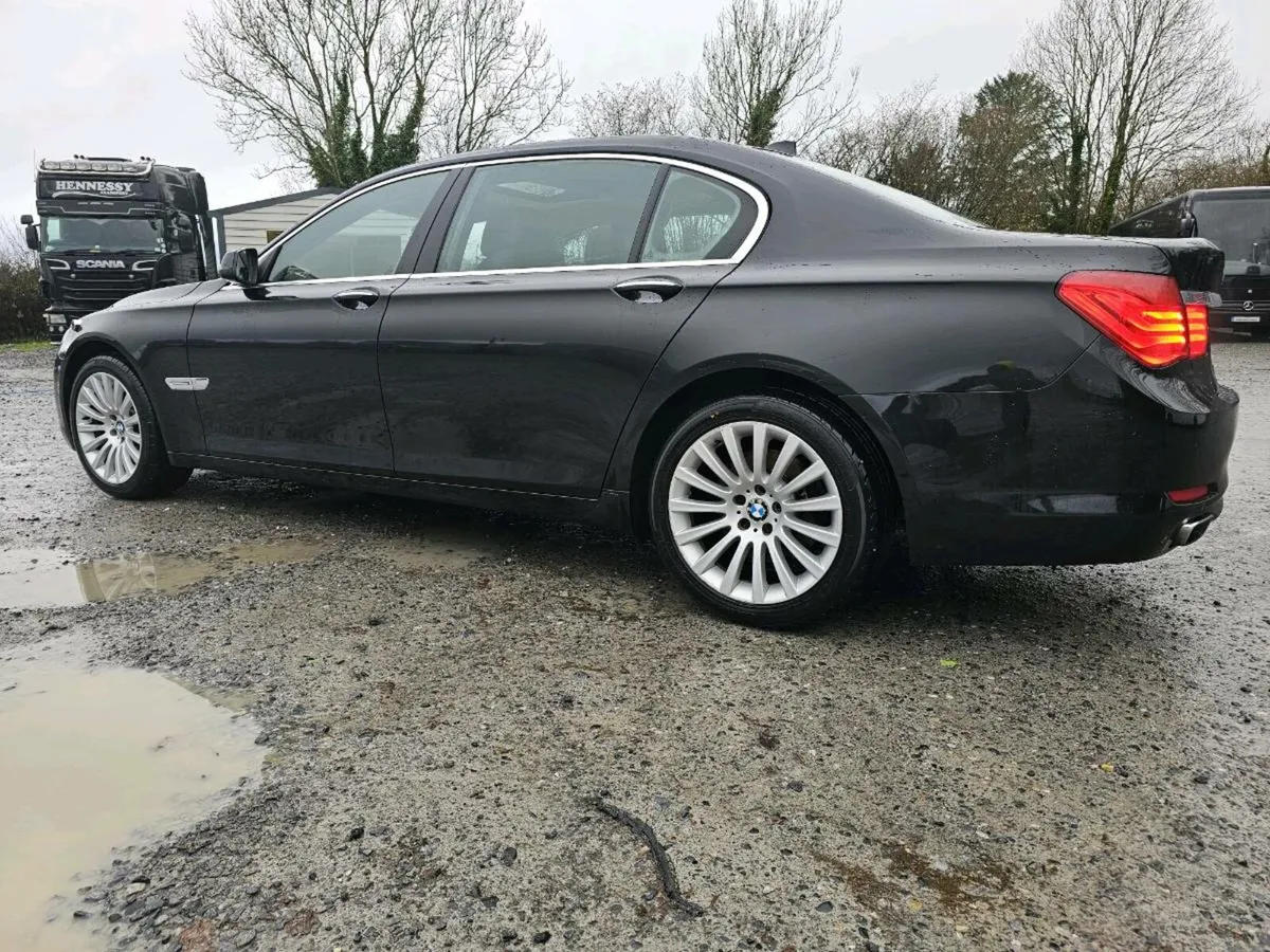 BMW 740 Li. Low mileage - Image 4