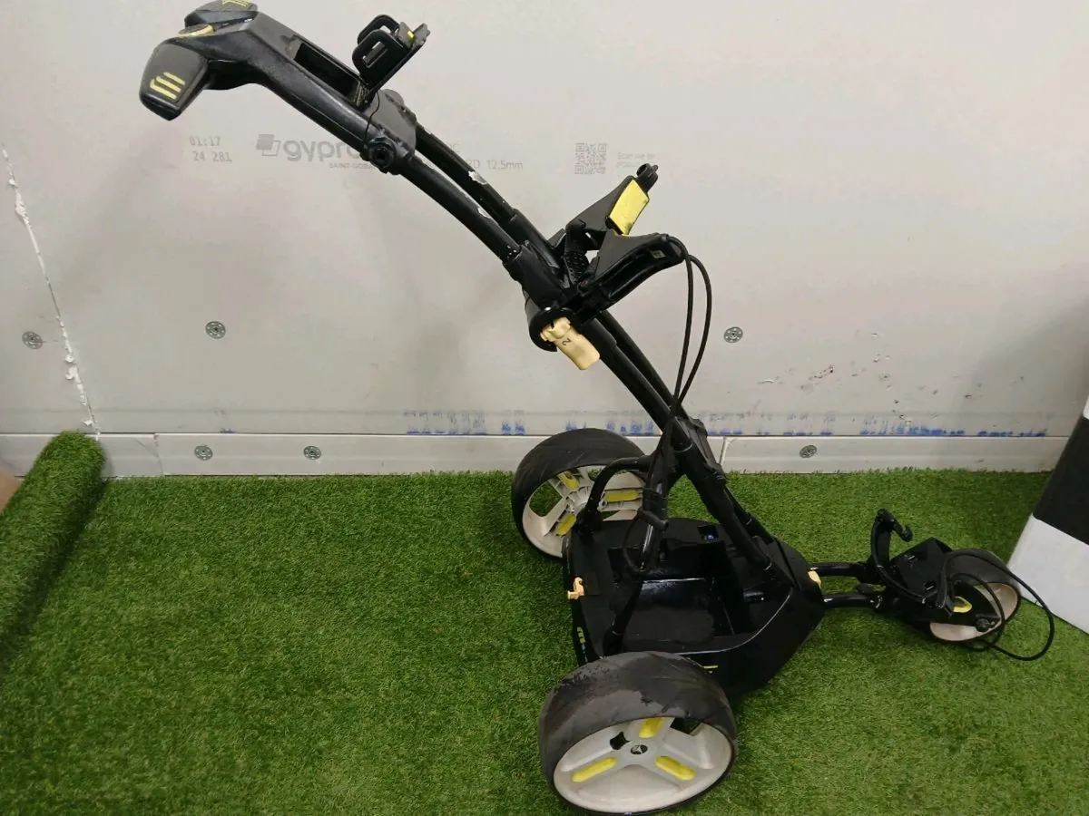 Motocaddy M1 at Golf Concepts - Image 1
