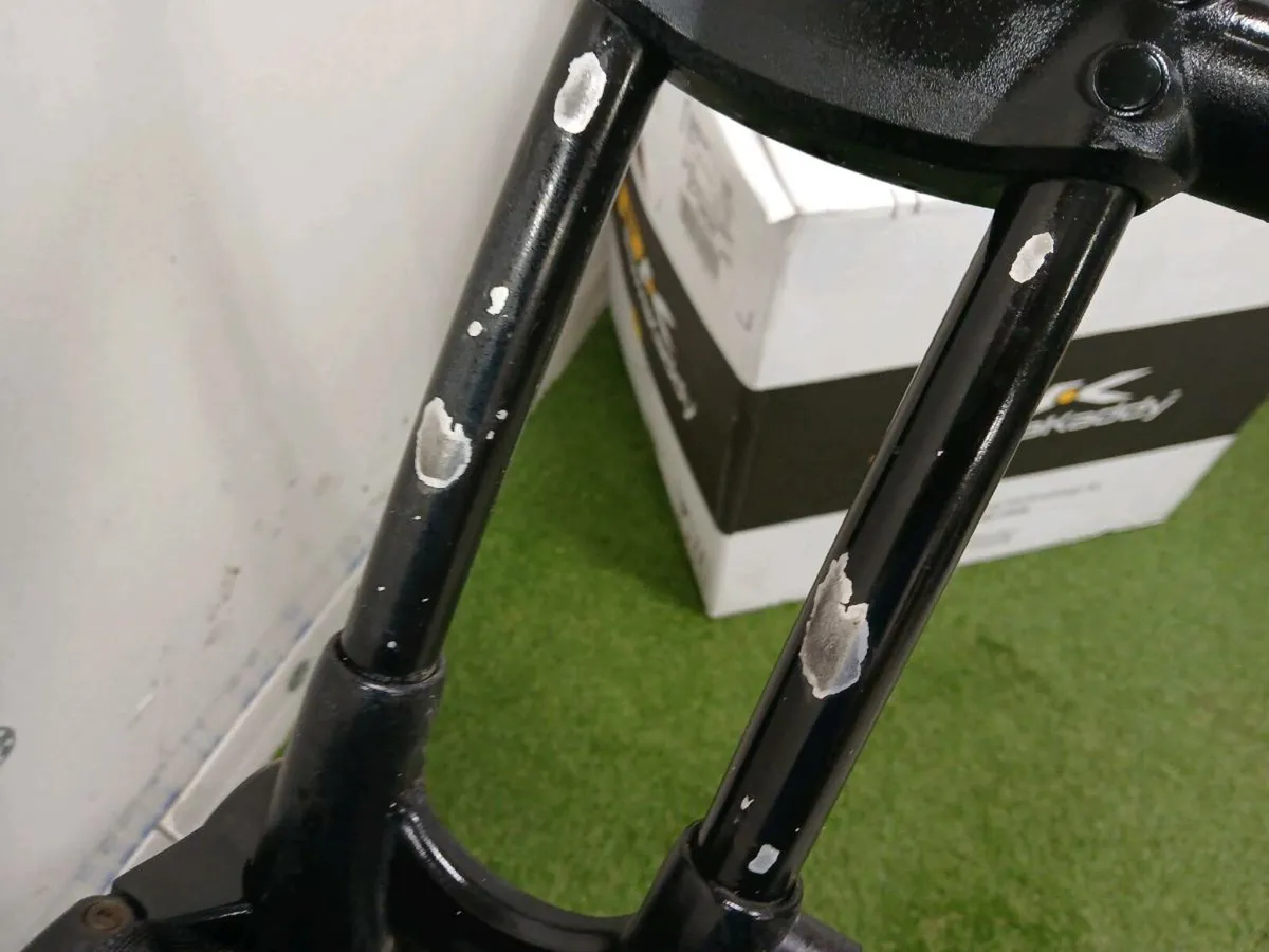 Motocaddy M1 at Golf Concepts - Image 3