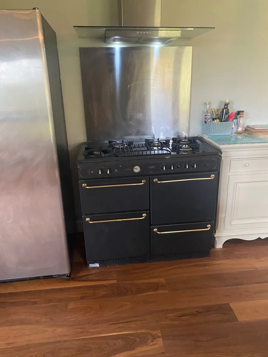 Hotpoint range cooketr - Image 1