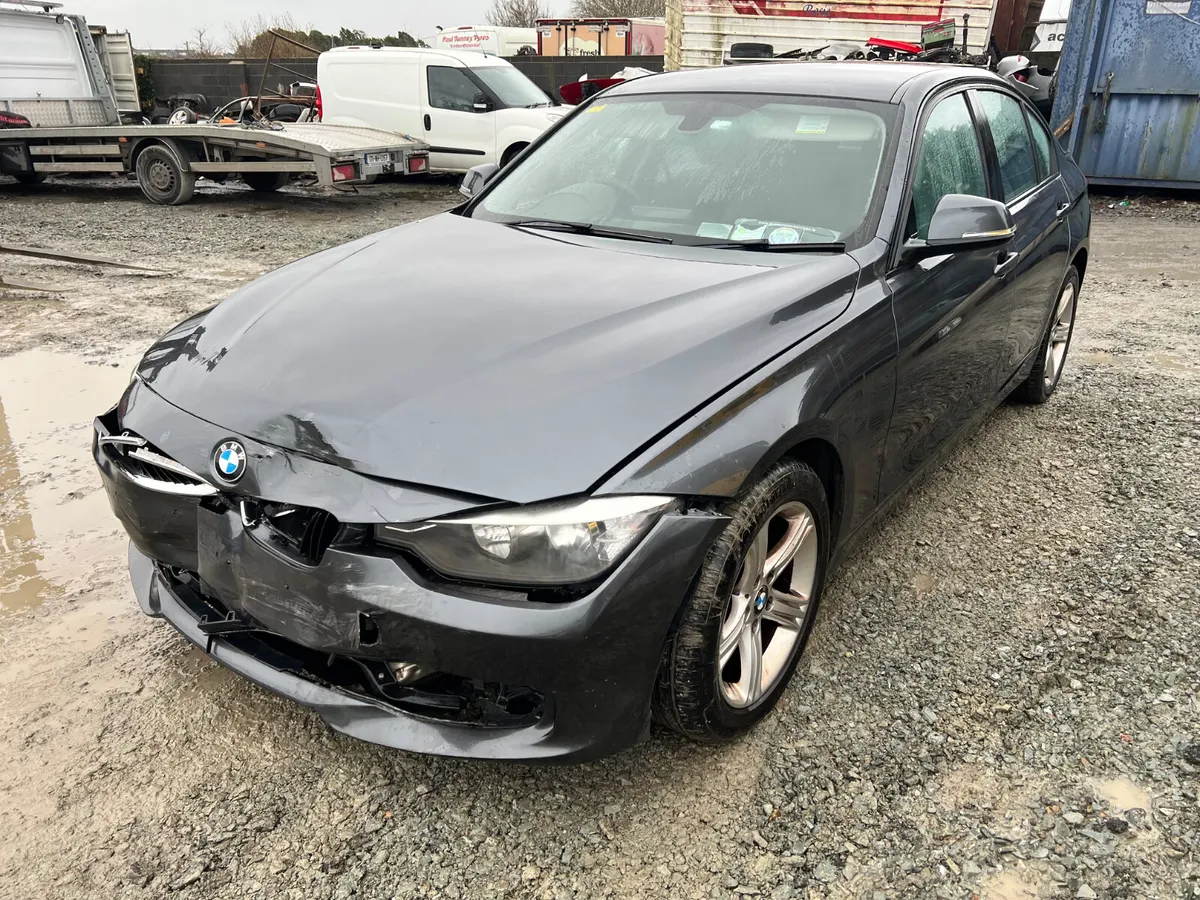 2012 Bmw F30 2.0 Diesel driving - Image 2