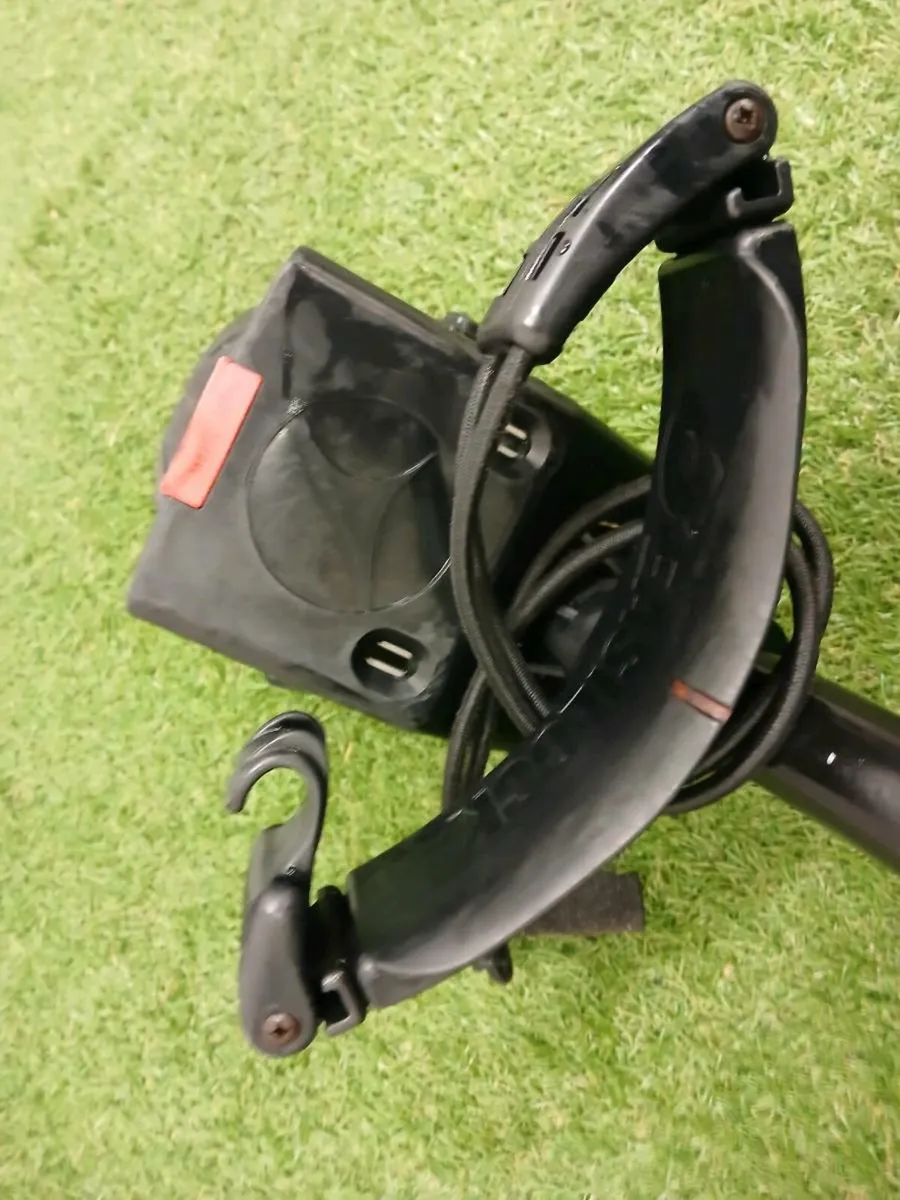 Motocaddy S1 Pro at Golf Concepts - Image 3