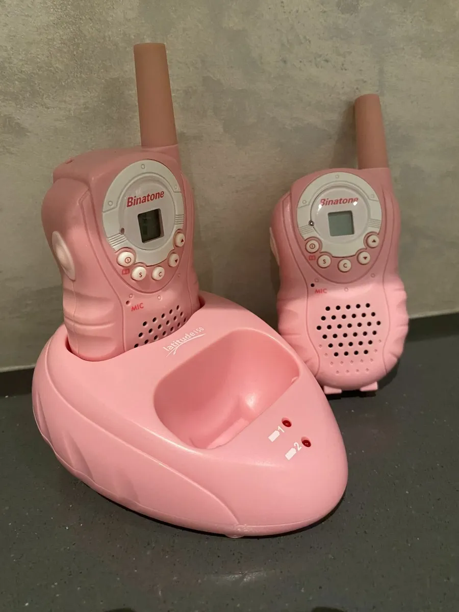 Binatone Latitude 150 Pink Walkie Talkies - Image 1