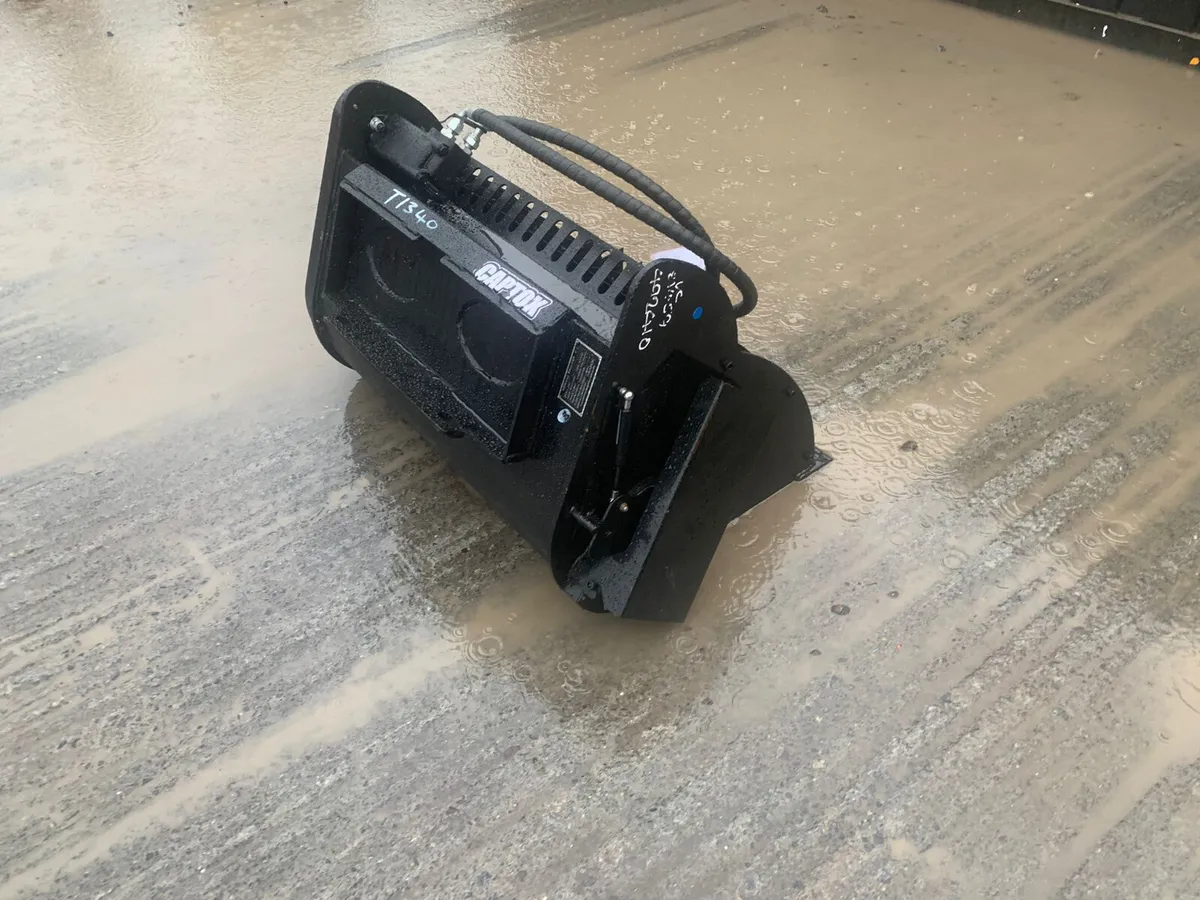 Captok CK-JBD Hydraulic Concrete Mixing Bucket – T - Image 4