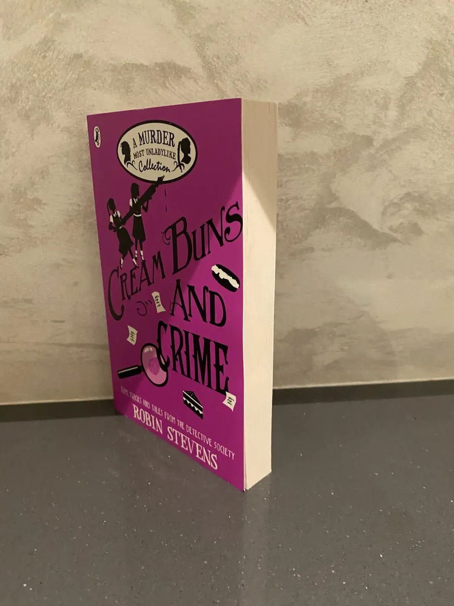 Murder Most Unladylike Cream Buns and Crime Book - Image 2