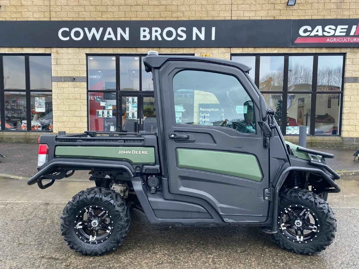 2022 John Deere Gator 865M - Image 1