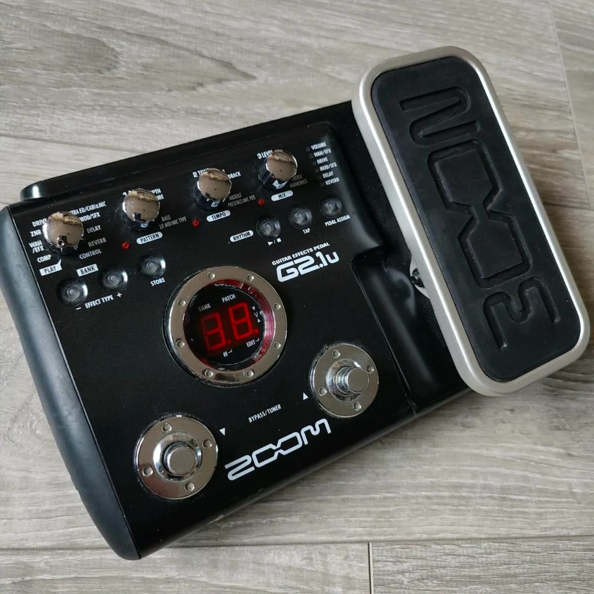 Zoom G2.1U Guitar Effects Pedal with USB - Image 1