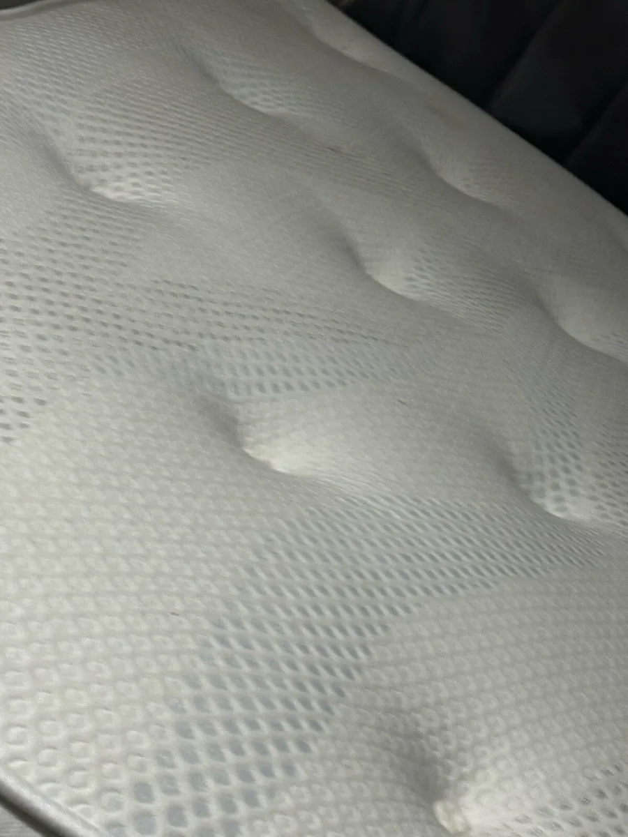 Mattress - Image 2