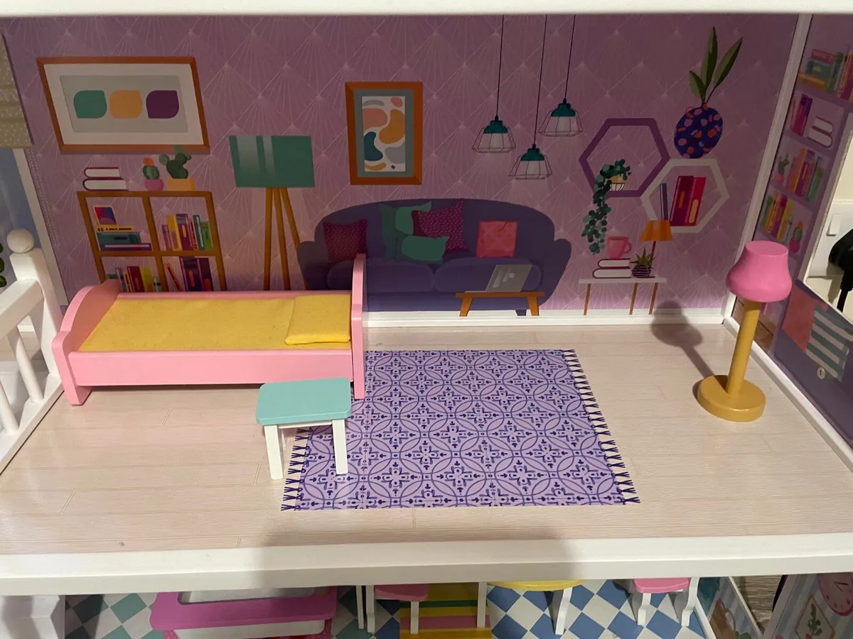 Dolls house - Image 4