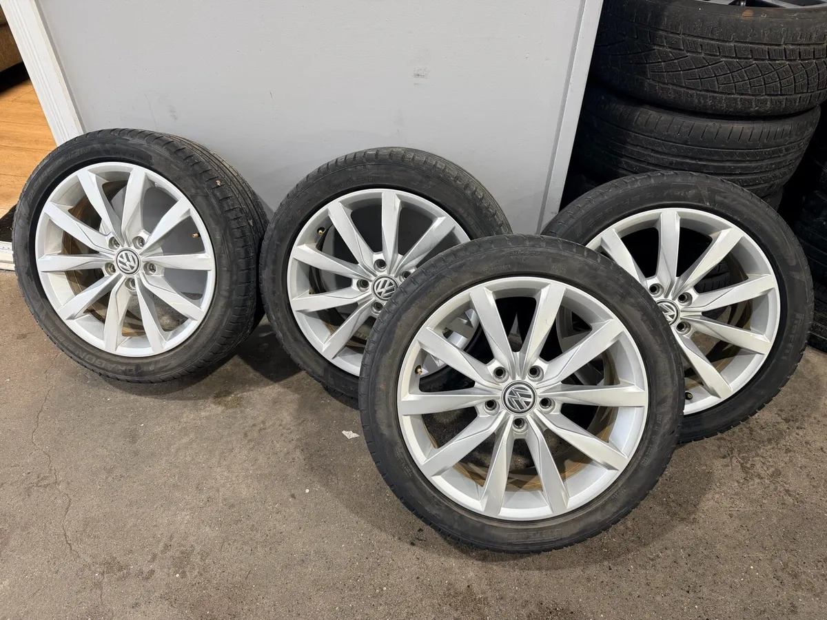 Vw golf wheels 17” - Image 1