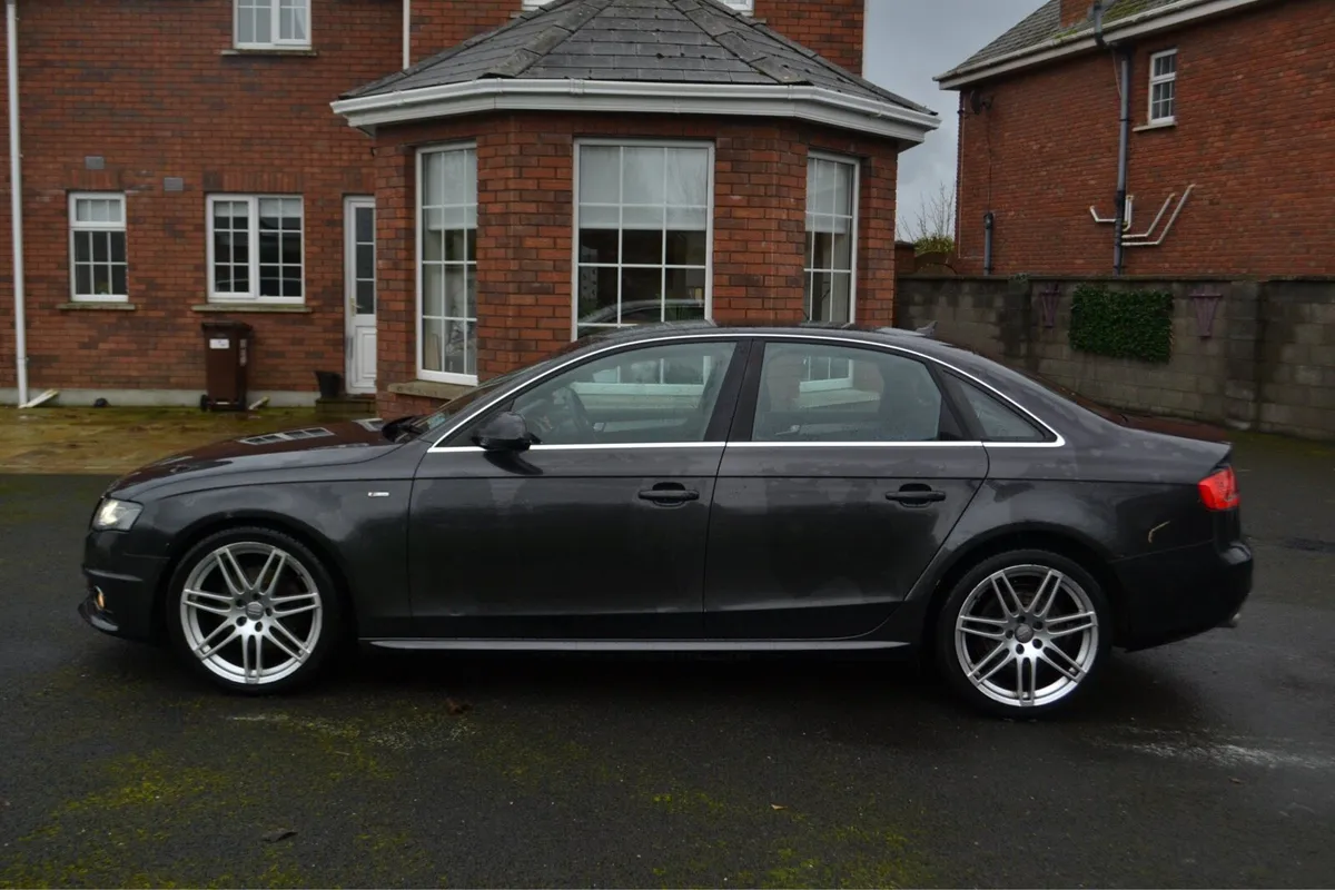 Audi A4 S line - Image 2