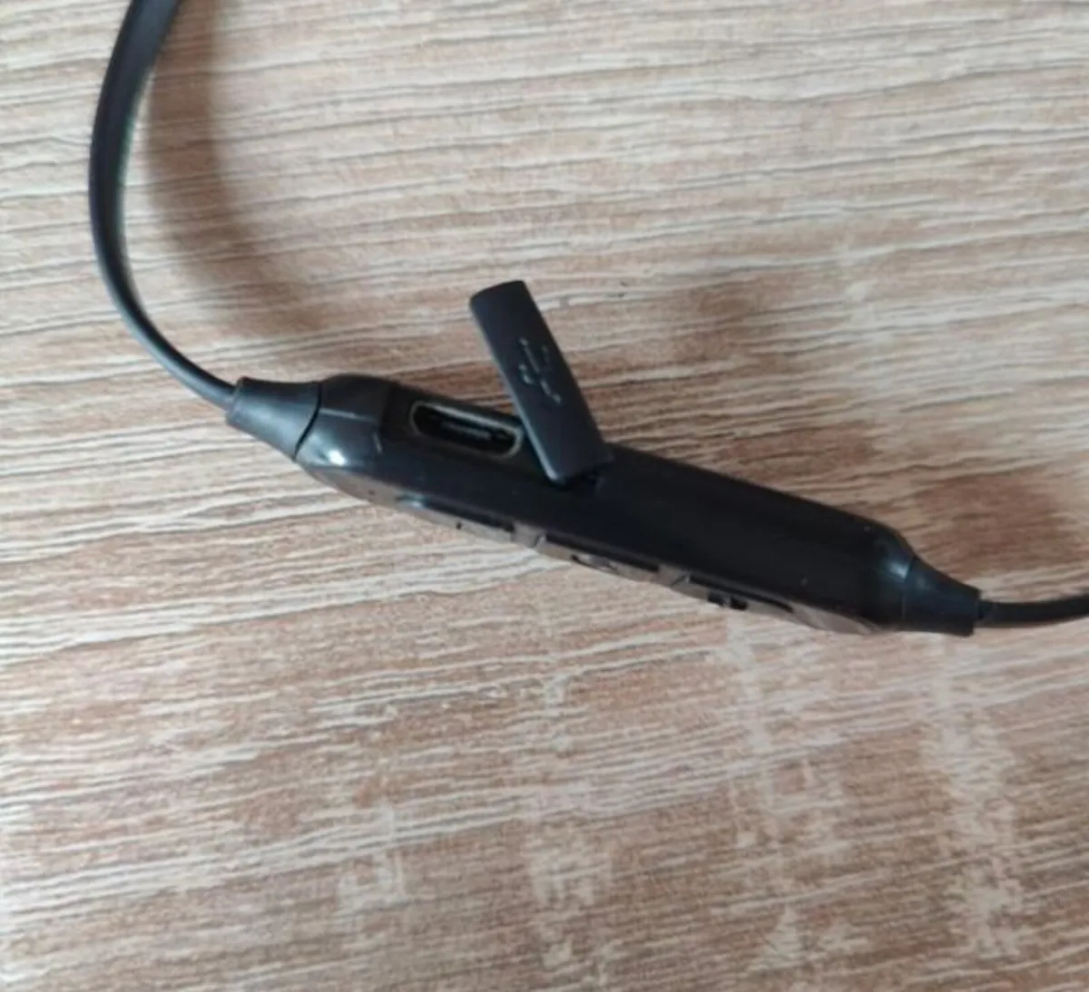 Motorola In-ear Earphones Verve Loop 105 - Image 3