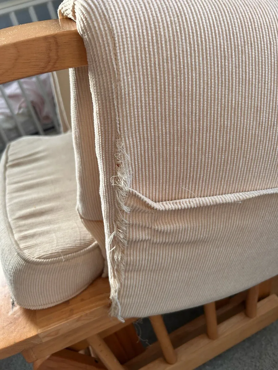 Nursing rocking chair - Image 4