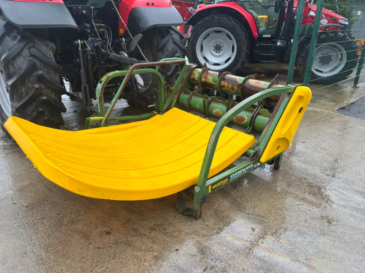 Hustler CH2000 Bale Unwinder - Image 2