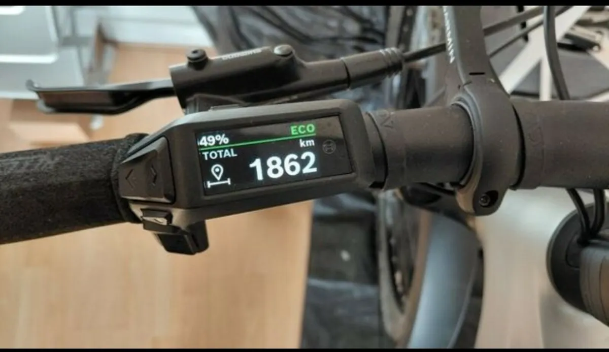 Cube hybrid one 800 silver size XL model 2025 - Image 3