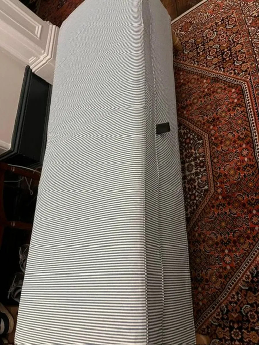 IKEA STOCKSUND Bench - Image 3