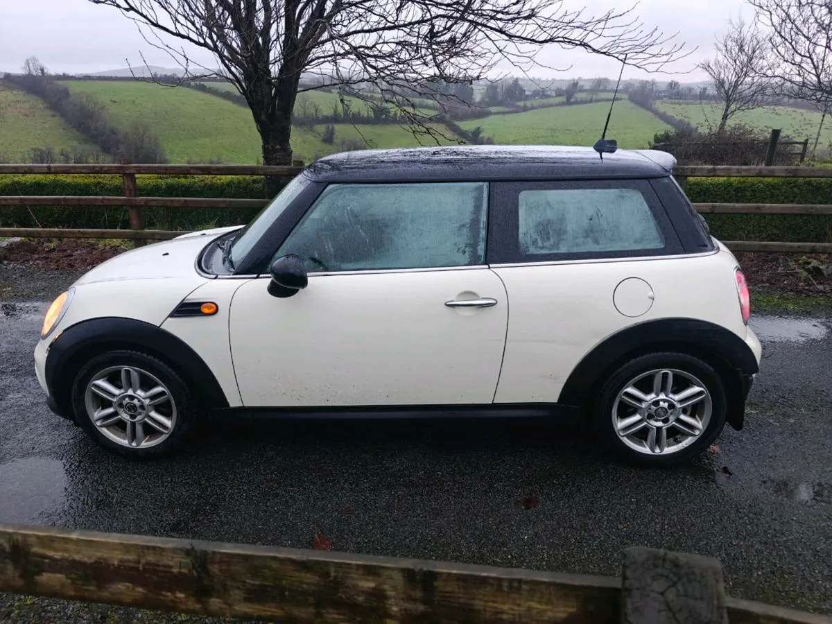 2011 Mini Cooper 1.6 Diesel - 3 DR - Tested 05/26 - Image 4