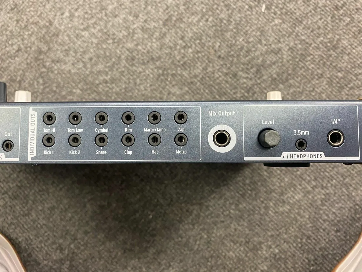 Arturia Drumbrute Drum Machine - Image 3