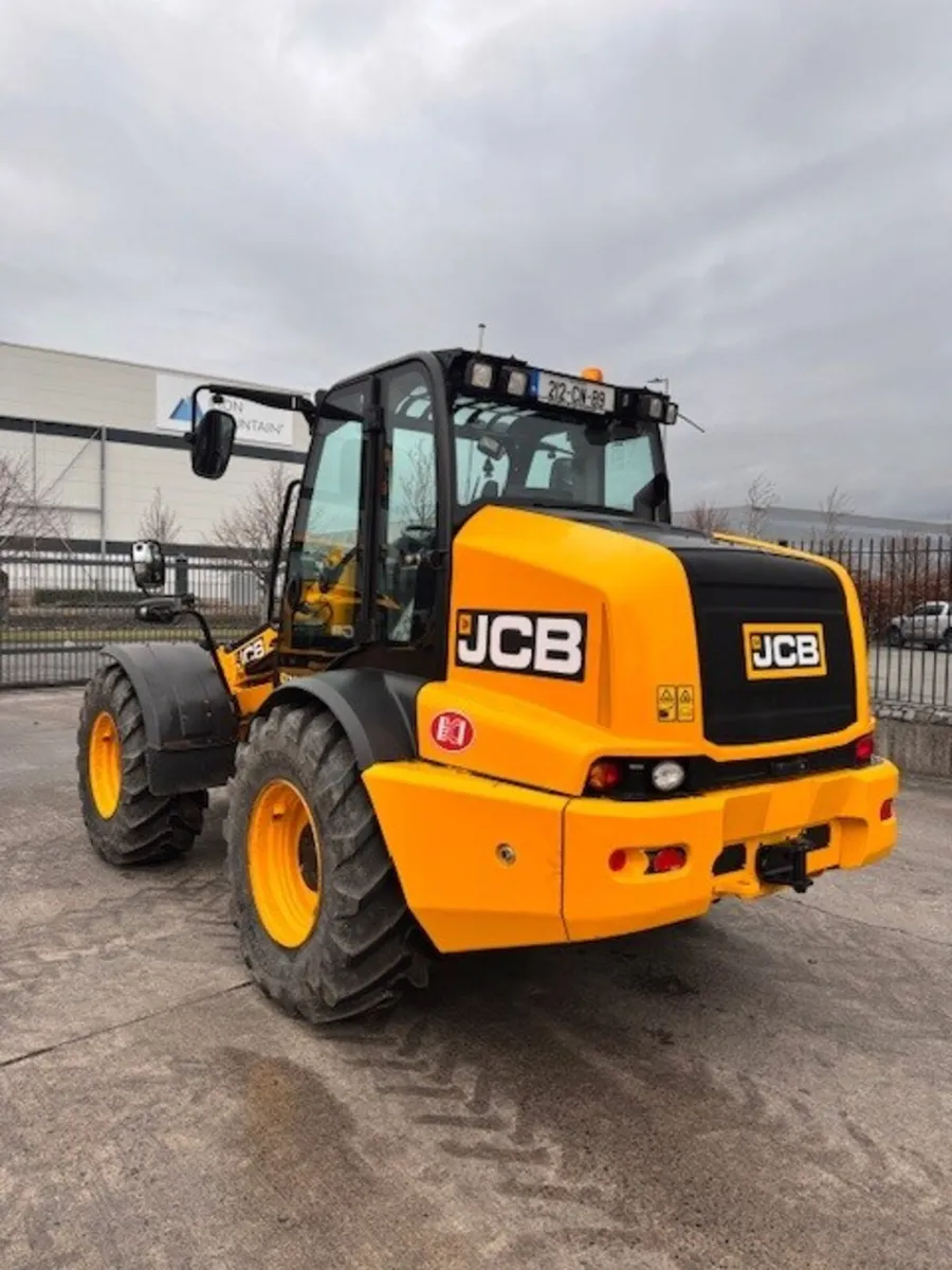 2021 JCB TM320S,3664HOURS, TELESCOPIC WHEEL LOADER - Image 2