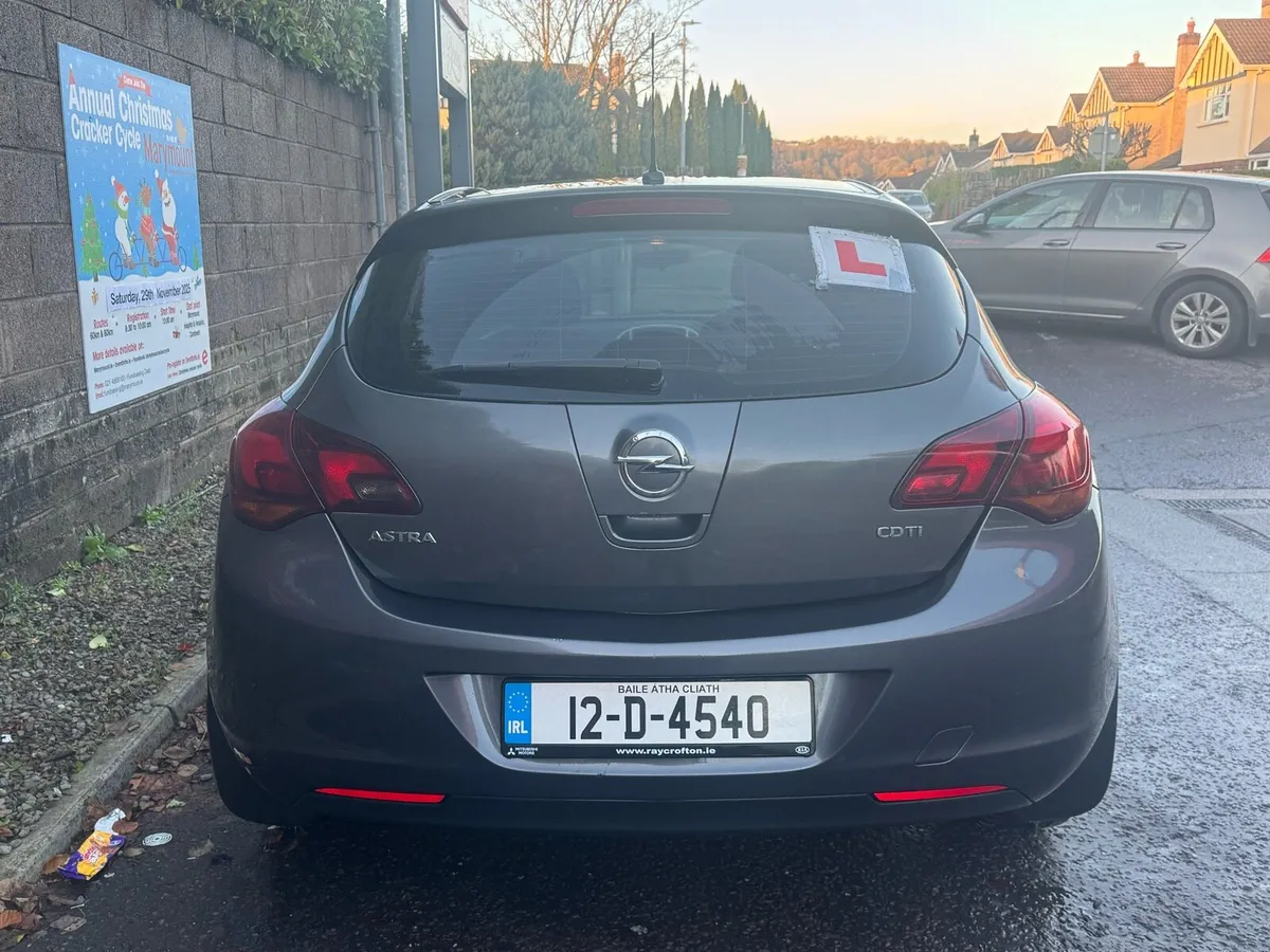 2012 Opel Astra J 1.7 CDTI – Manual - Image 3