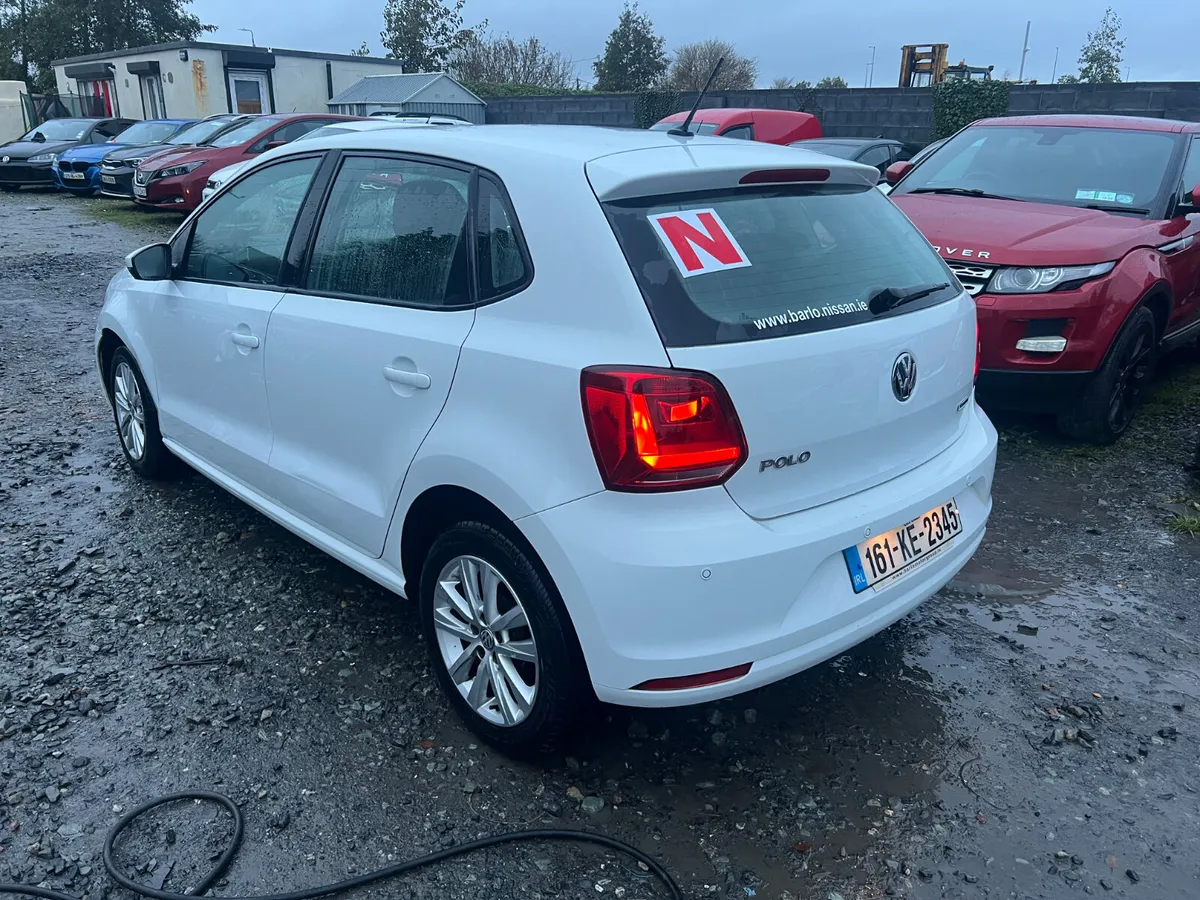 161 Vw Polo 1.0 Petrol Driving - Image 3