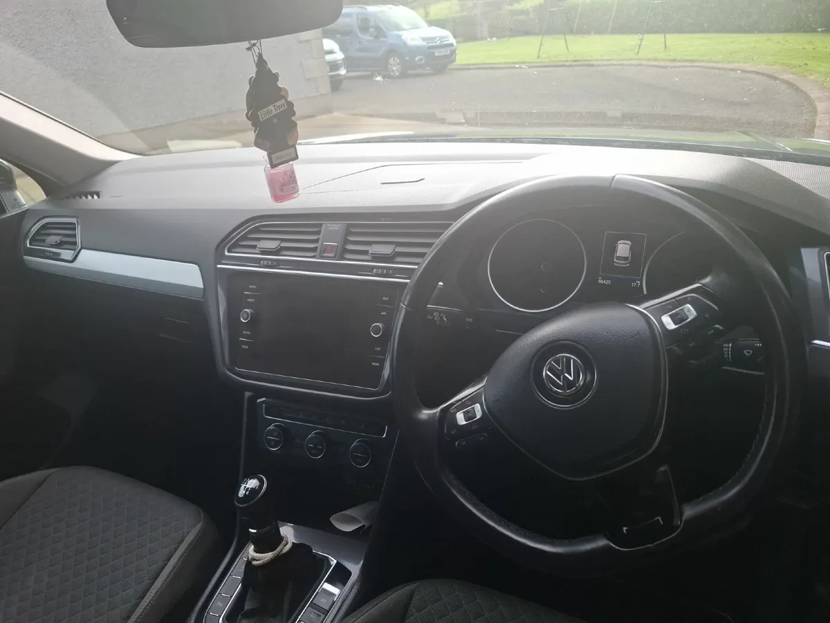Volkswagen Tiguan 2018 - Image 4