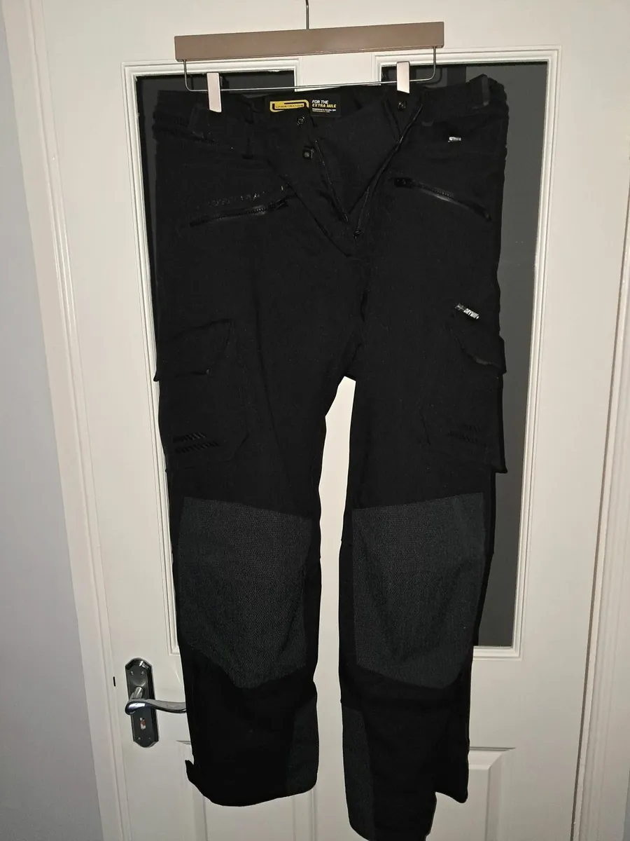 Motorcycle clothing - Image 4