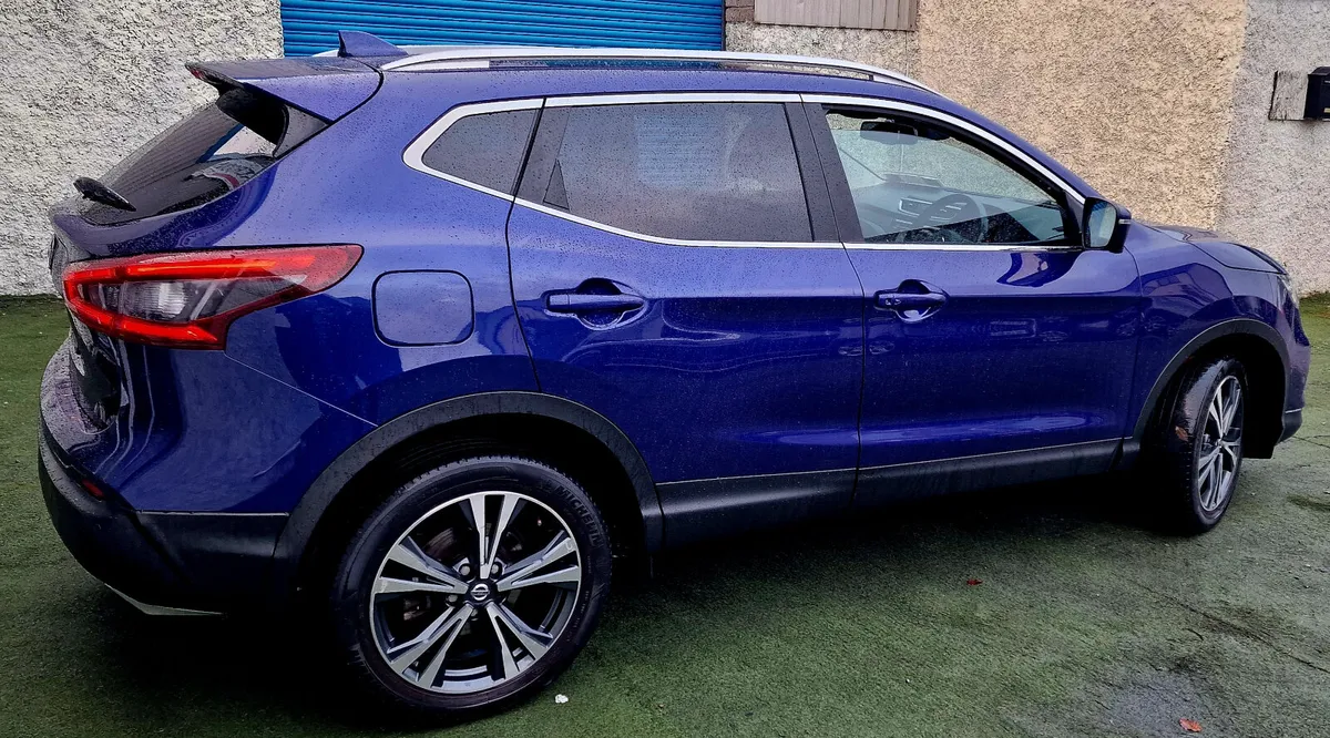 Nissan Qashqai N-CONNECTA 360 CAMERA NAV - Image 4