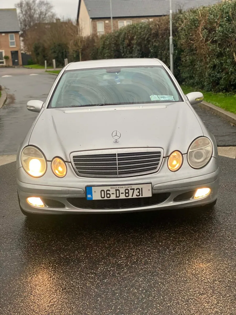 Mercedes E class - Image 3