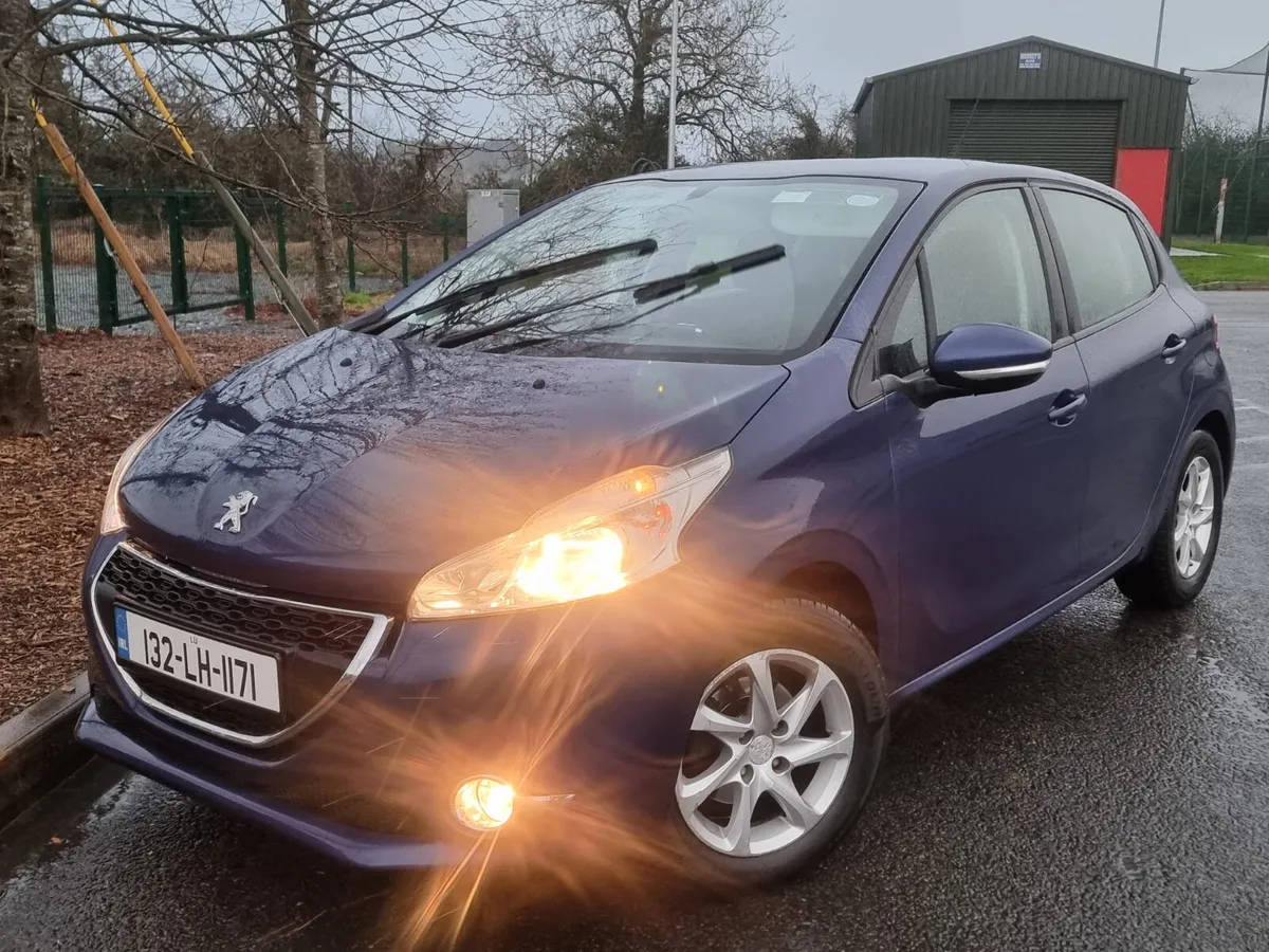2013 PEUGEOT 208 NCT&TAXED 1.2L €4,990 - Image 1