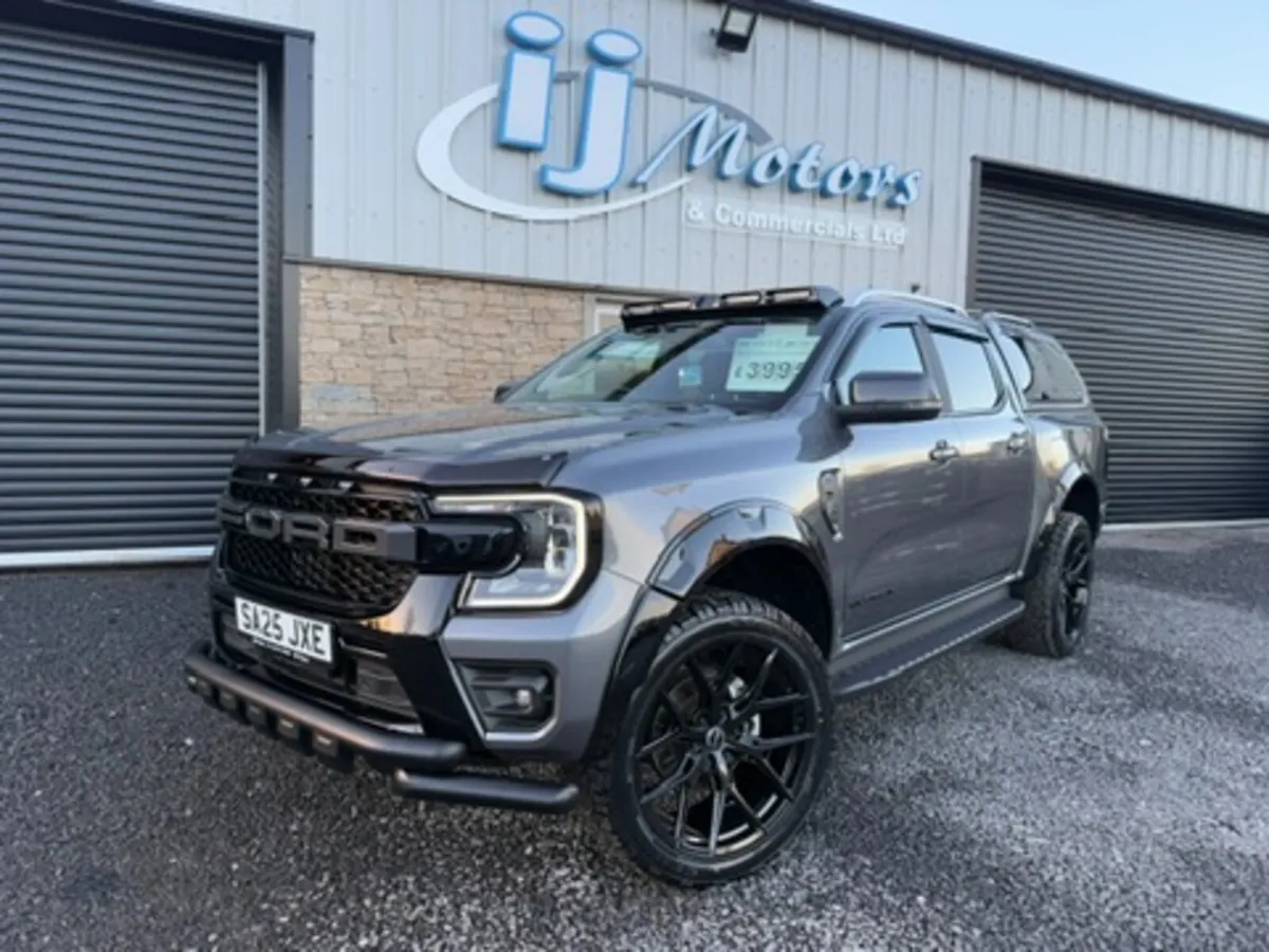25 FORD RANGER 3 LITRE ECOBLUE V6 WILDTRAK 240BHP - Image 3