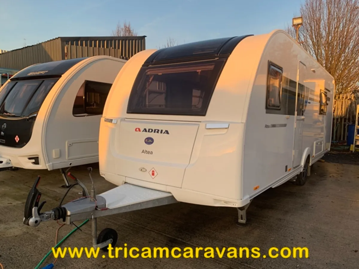 2020 Adria Altea 612DL Tyne Twin Fixed Beds - Image 1