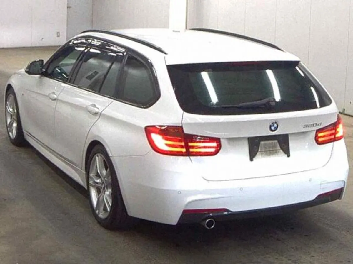 142 BMW 320D Touring M Sport - Image 4