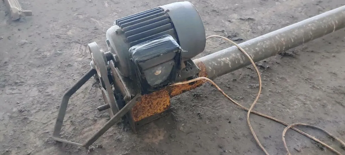 Over-Head Corn Grain Hopper & Auger - Image 4