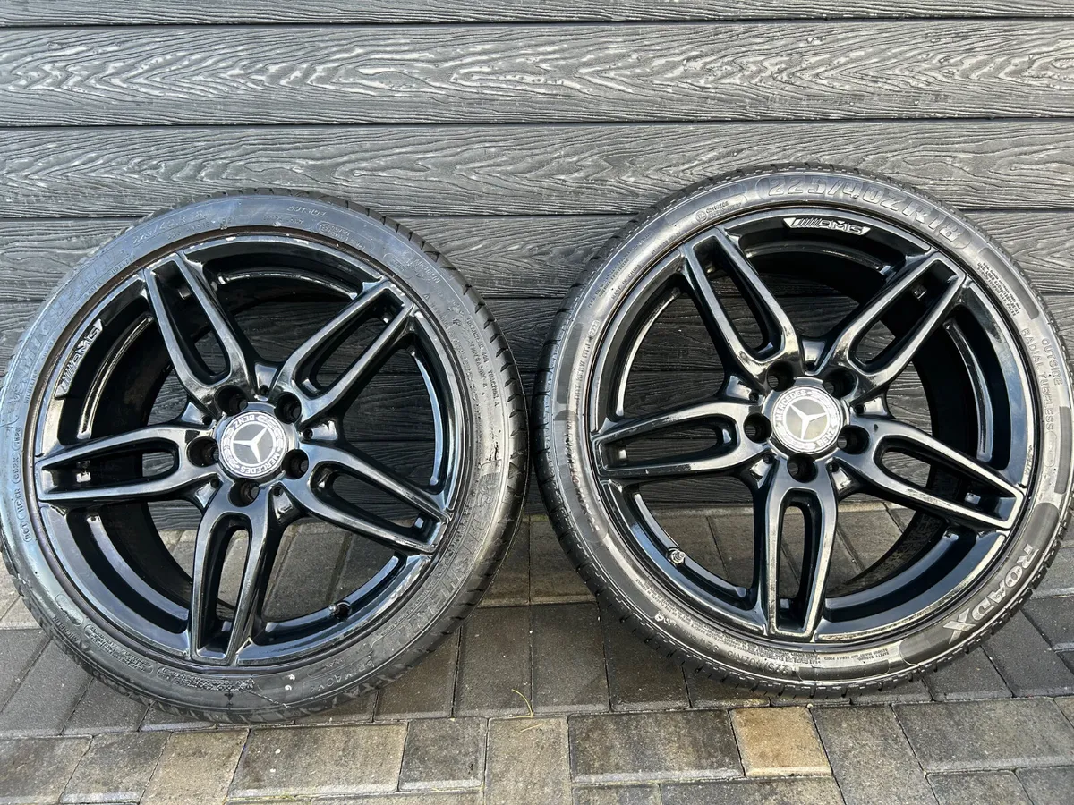 18” GENUINE MERCEDES ALLOY WHEELS & TYRES - Image 1