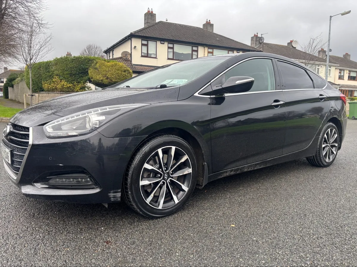 Hyundai i40 2015 NCT 09/26 - Image 1