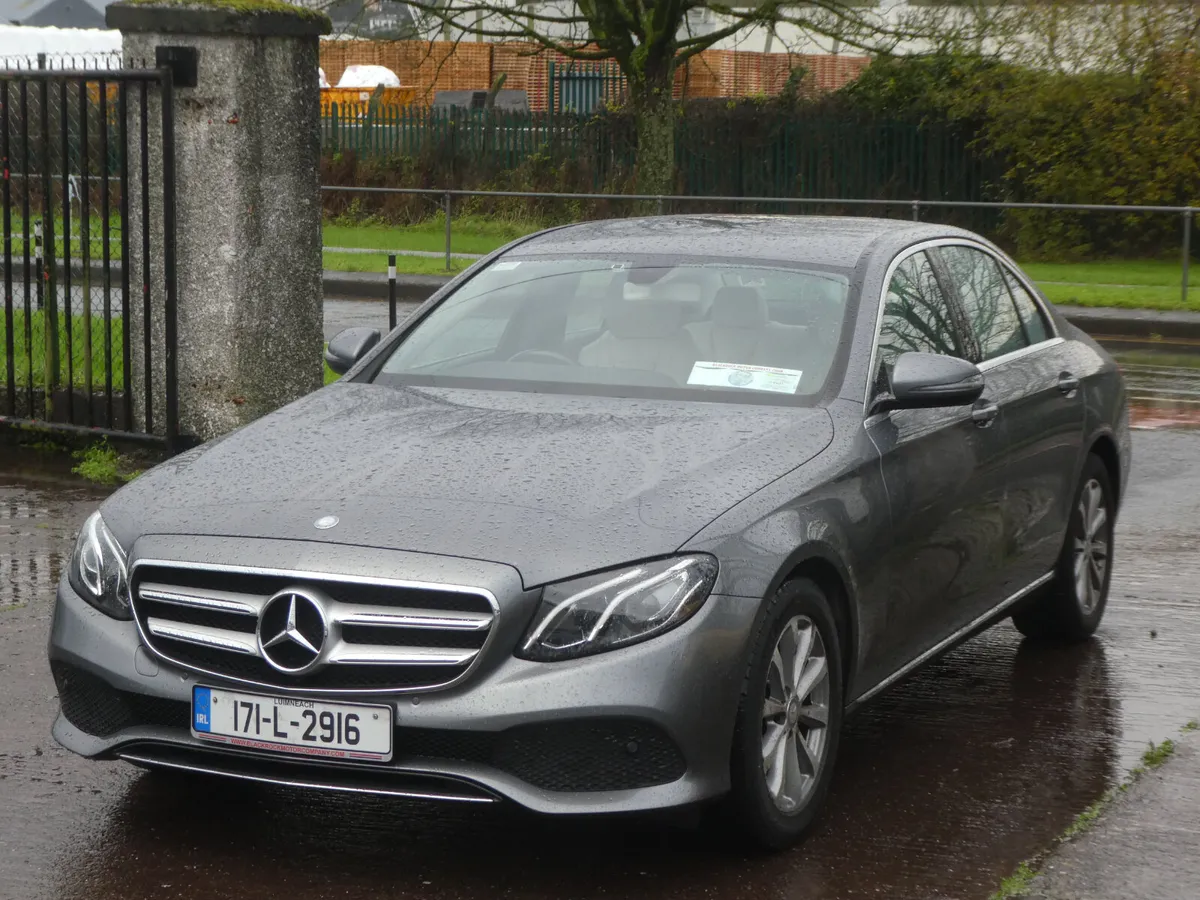 Mercedes-Benz E-Class 2017 - Image 4