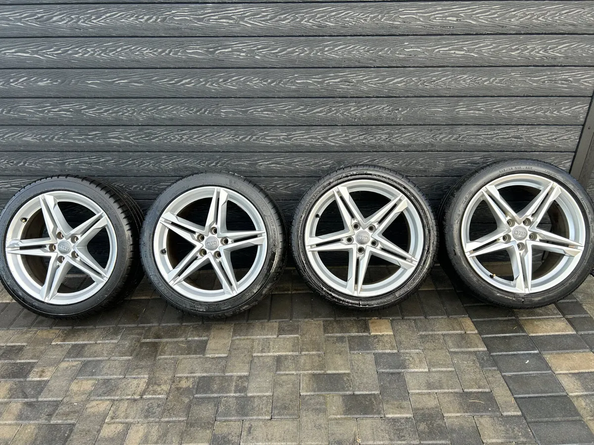 18” GENUINE AUDI A4 S-LINE ALLOY WHEELS & TYRES - Image 2