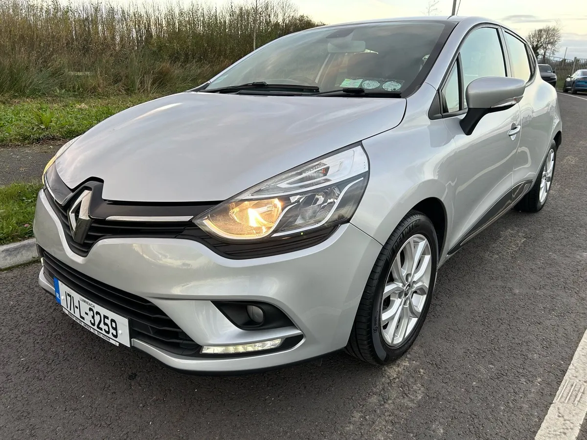 Renault Clio 2017 - Image 2